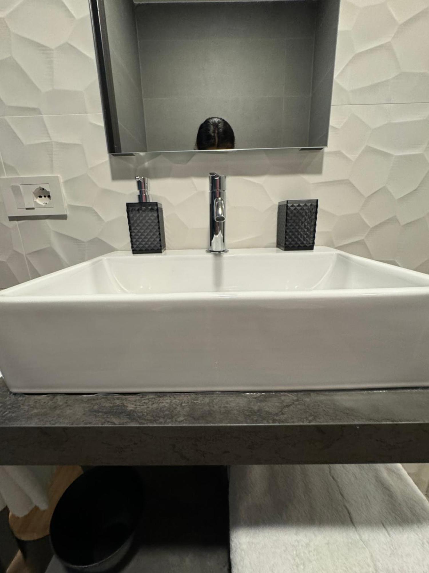 Sky Luxury Rooms Неттуно Экстерьер фото
